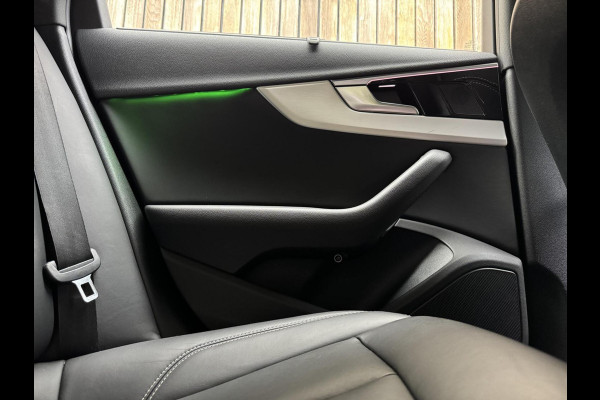 Audi A4 Avant 40 TFSI S-line Automaat | Volleer | Adaptieve cruise control | Lane assist | Afgevlakt sportstuur | Grootlichtassistent |