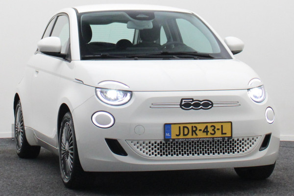 Fiat 500 Icon 42 kWh Virtual Cockpit, Camera, Rijstrooksensor, Cruise, Apple Carplay, DAB, 16''