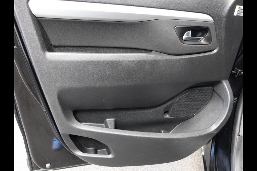 Opel Vivaro L3H1 Dubbele Cabine 144PK Automaat Airco Navi Bluetooth Trekhaak