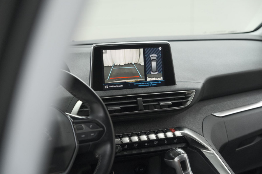 Peugeot 3008 PureTech 130 Allure | Camera | Dodehoekdetectie | Elektronische Kofferklep | Apple Carplay