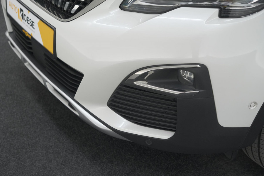 Peugeot 3008 PureTech 130 Allure | Camera | Dodehoekdetectie | Elektronische Kofferklep | Apple Carplay