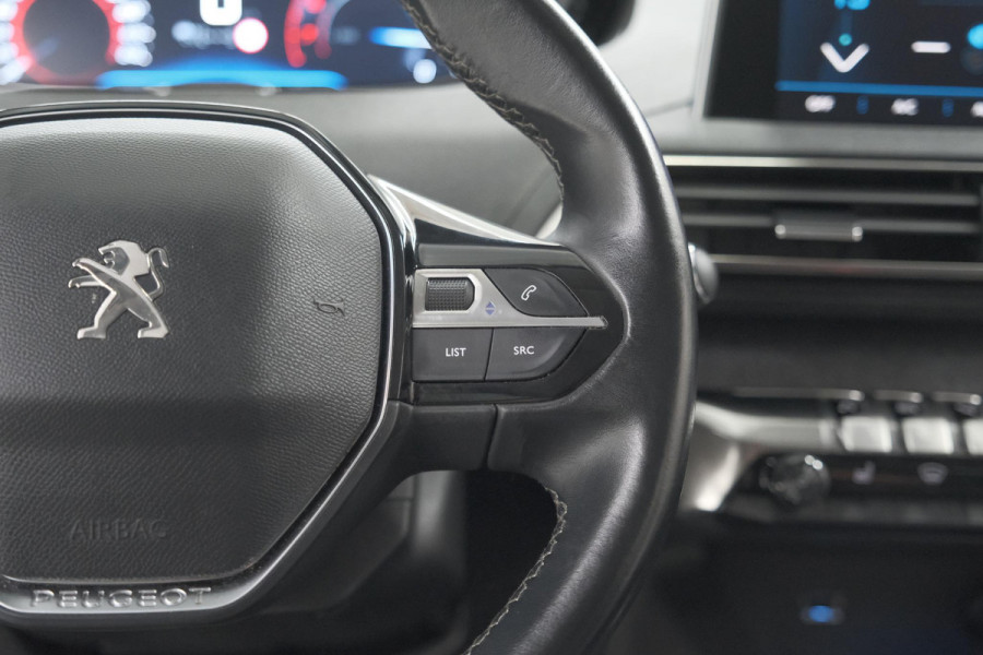 Peugeot 3008 PureTech 130 Allure | Camera | Dodehoekdetectie | Elektronische Kofferklep | Apple Carplay