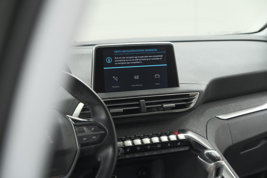 Peugeot 3008 PureTech 130 Allure | Camera | Dodehoekdetectie | Elektronische Kofferklep | Apple Carplay