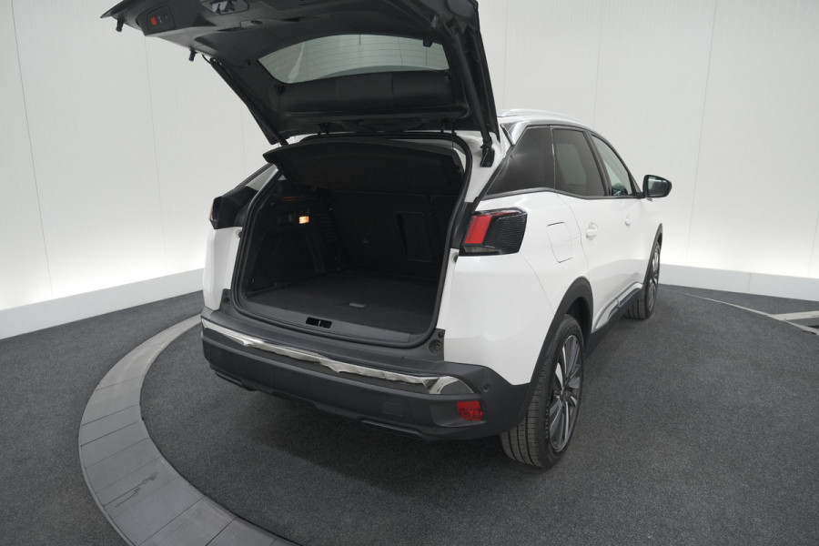 Peugeot 3008 PureTech 130 Allure | Camera | Dodehoekdetectie | Elektronische Kofferklep | Apple Carplay