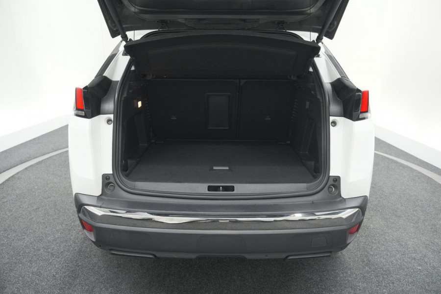 Peugeot 3008 PureTech 130 Allure | Camera | Dodehoekdetectie | Elektronische Kofferklep | Apple Carplay