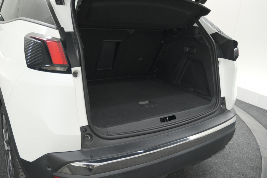 Peugeot 3008 PureTech 130 Allure | Camera | Dodehoekdetectie | Elektronische Kofferklep | Apple Carplay