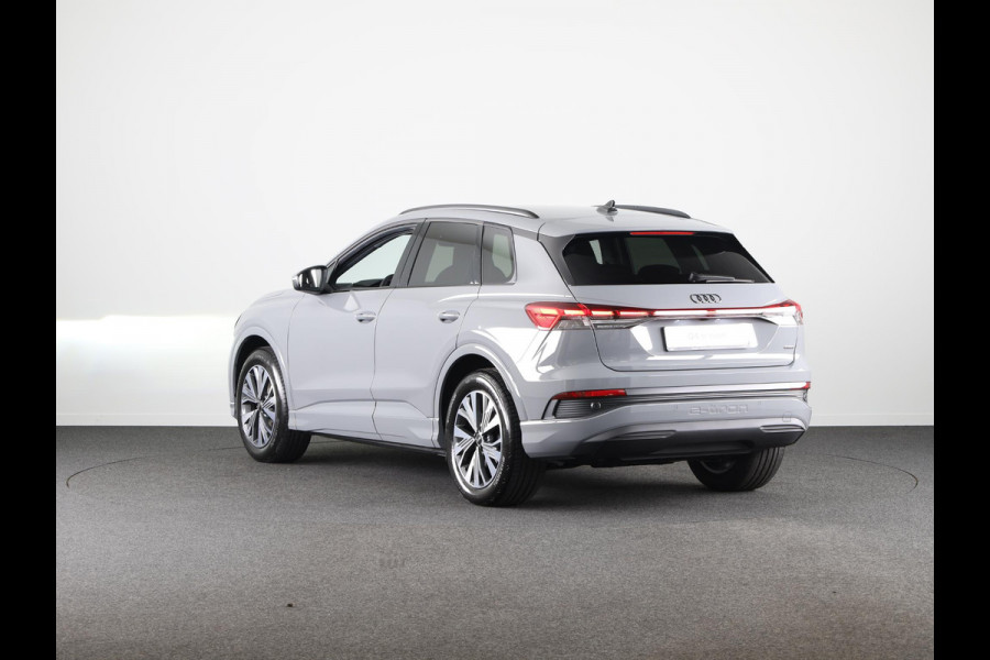 Audi Q4 e-tron 45 quattro Advanced edition 82 kWh 286pk | Assistentiepakket |Comfortpakket | Optiek pakket zwart Plus