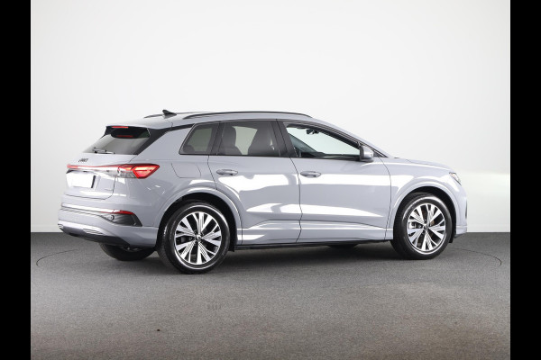Audi Q4 e-tron 45 quattro Advanced edition 82 kWh 286pk | Assistentiepakket |Comfortpakket | Optiek pakket zwart Plus