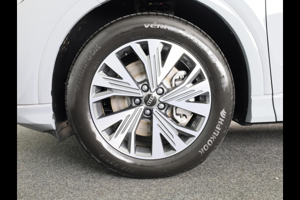 Audi Q4 e-tron 45 quattro Advanced edition 82 kWh 286pk | Assistentiepakket |Comfortpakket | Optiek pakket zwart Plus