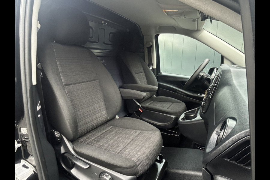 Mercedes-Benz Vito 116 CDI AUTOMAAT / L2H1 / 1e EIG. / LED / ECC AIRCO / CRUISE / NAVI / CAMERA / BLUETOOTH