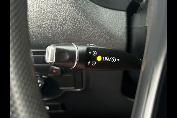 Mercedes-Benz Vito 116 CDI AUTOMAAT / L2H1 / 1e EIG. / LED / ECC AIRCO / CRUISE / NAVI / CAMERA / BLUETOOTH