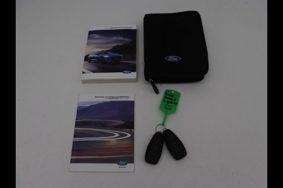 Ford FOCUS Wagon 1.0 EcoBoost Active Busines | Carplay | Navigatie | Cruise control | Airco | Bluetooth | PDC | LED | LMV 17 inch