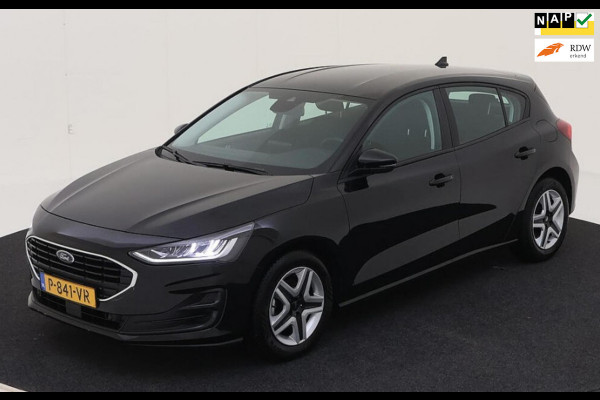 Ford Focus 1.0 EcoBoost Connected, 15000 km!! 1 e eigenaar, Nederlandse auto met nationale auto pas