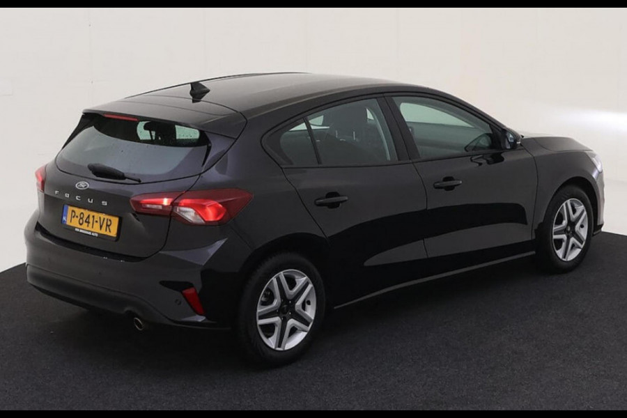 Ford Focus 1.0 EcoBoost Connected, 15000 km!! 1 e eigenaar, Nederlandse auto met nationale auto pas