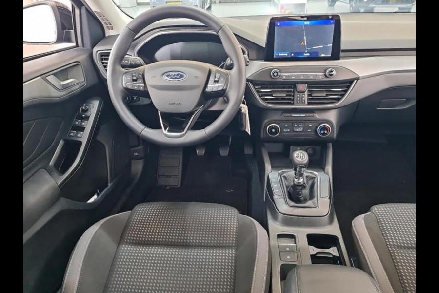 Ford Focus 1.0 EcoBoost Connected, 15000 km!! 1 e eigenaar, Nederlandse auto met nationale auto pas
