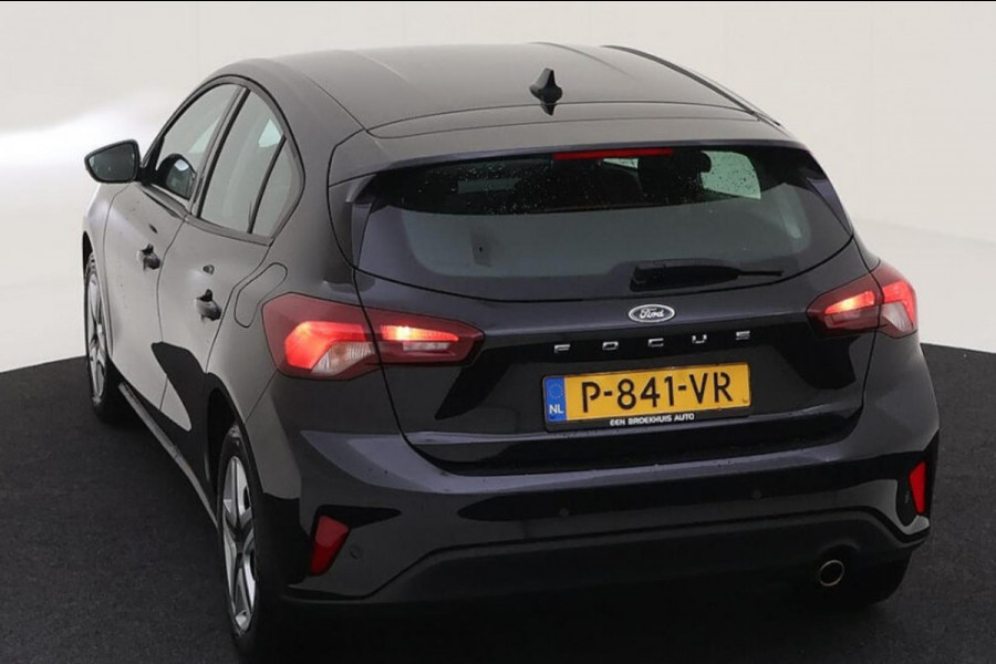 Ford Focus 1.0 EcoBoost Connected, 15000 km!! 1 e eigenaar, Nederlandse auto met nationale auto pas