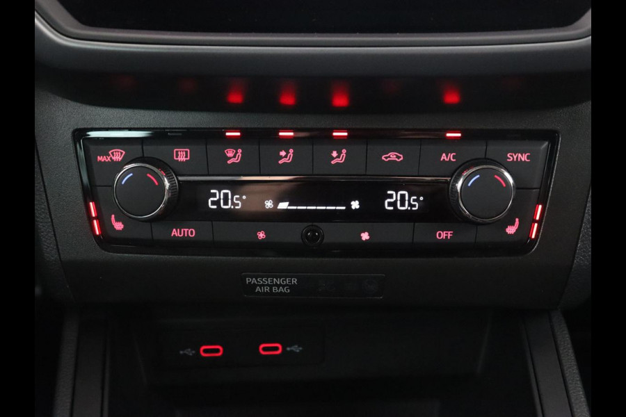 Seat Ibiza 1.0 TSI Style Business Intense Plus | FULL LED | Leder | Camera | Carplay | Stoelverwarming | Virtual Cockpit | Cruise Control