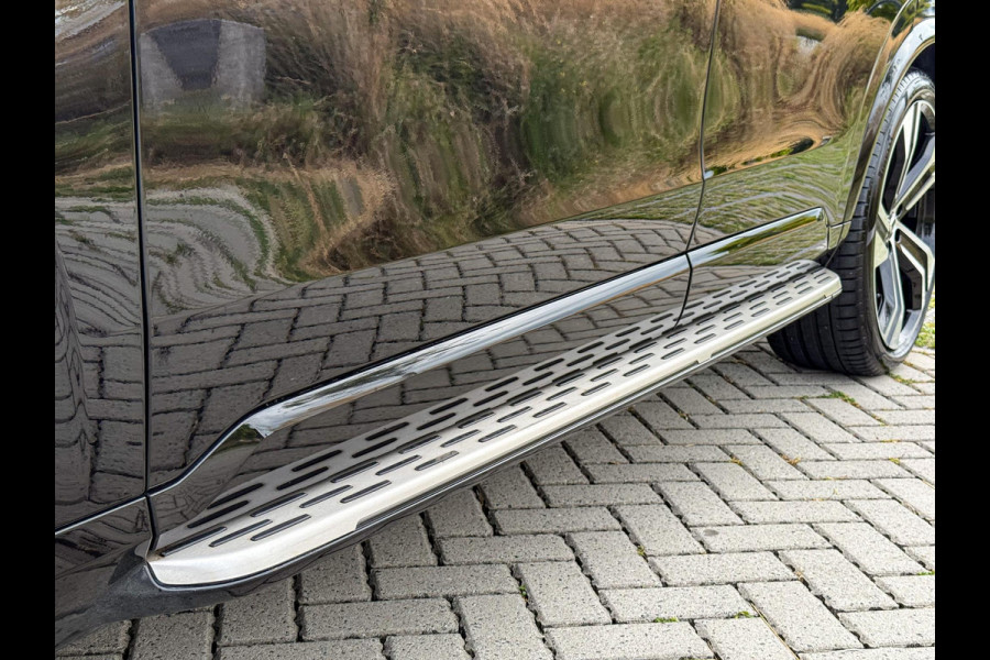 Volvo XC90 2.0 T8 Recharge AWD R-Design Luchtvering|Panorama|Trekhaak|360 Camera|Massage|HUD|22''