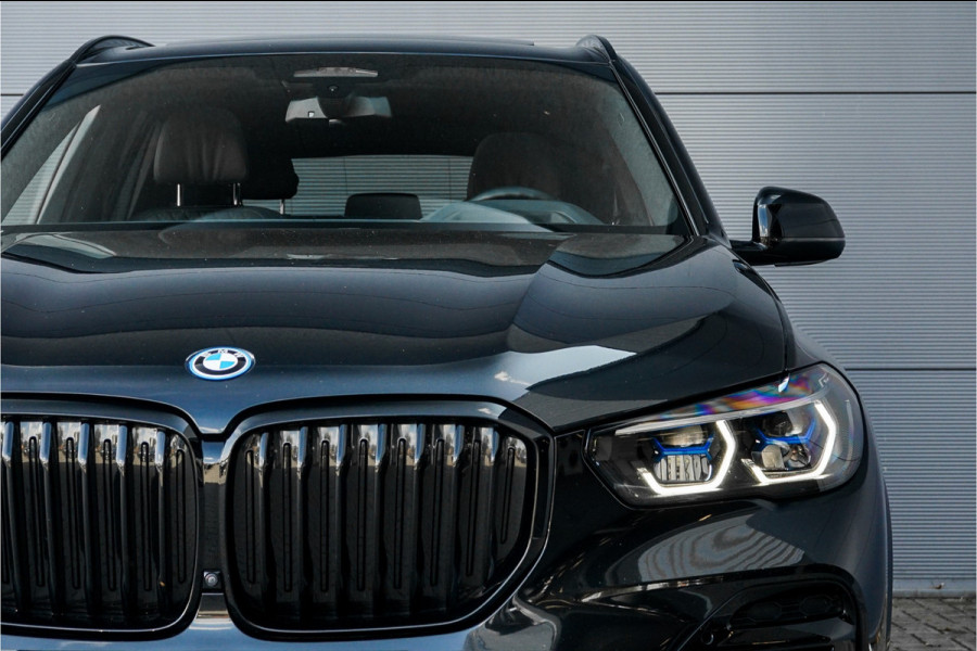 BMW X5 xDrive45e High Ex M-Sport Pano Laser Luchtvering 360° Camera
