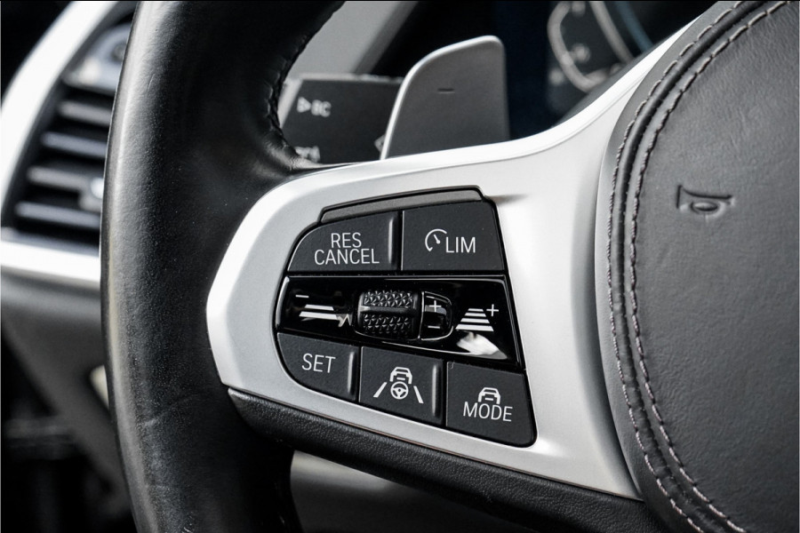 BMW X5 xDrive45e High Ex M-Sport Pano Laser Luchtvering 360° Camera