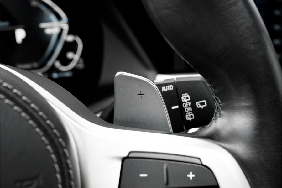 BMW X5 xDrive45e High Ex M-Sport Pano Laser Luchtvering 360° Camera