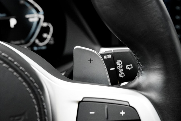 BMW X5 xDrive45e High Ex M-Sport Pano Laser Luchtvering 360° Camera