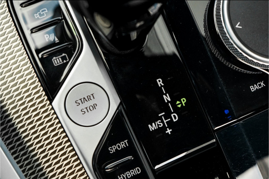 BMW X5 xDrive45e High Ex M-Sport Pano Laser Luchtvering 360° Camera