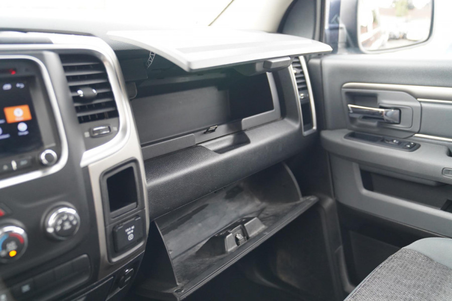 Dodge Ram 1500SLT | Sport | AUTOMAAT DEFECT > Lees omschrijving | Camera | Trekhaak