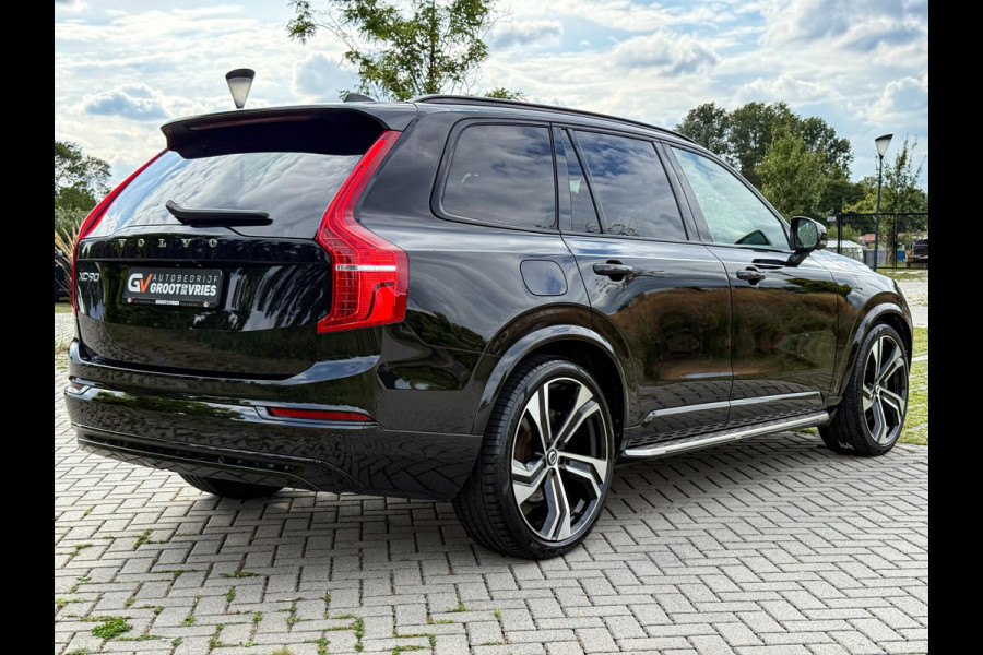 Volvo XC90 2.0 T8 Recharge AWD R-Design Luchtvering|Panorama|Trekhaak|360 Camera|Massage|HUD|22''