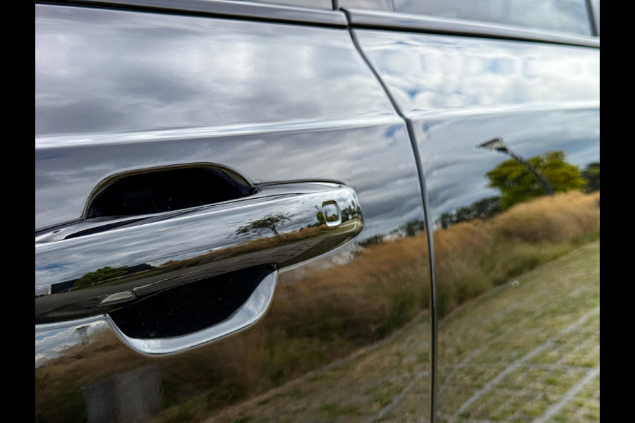 Volvo XC90 2.0 T8 Recharge AWD R-Design Luchtvering|Panorama|Trekhaak|360 Camera|Massage|HUD|22''