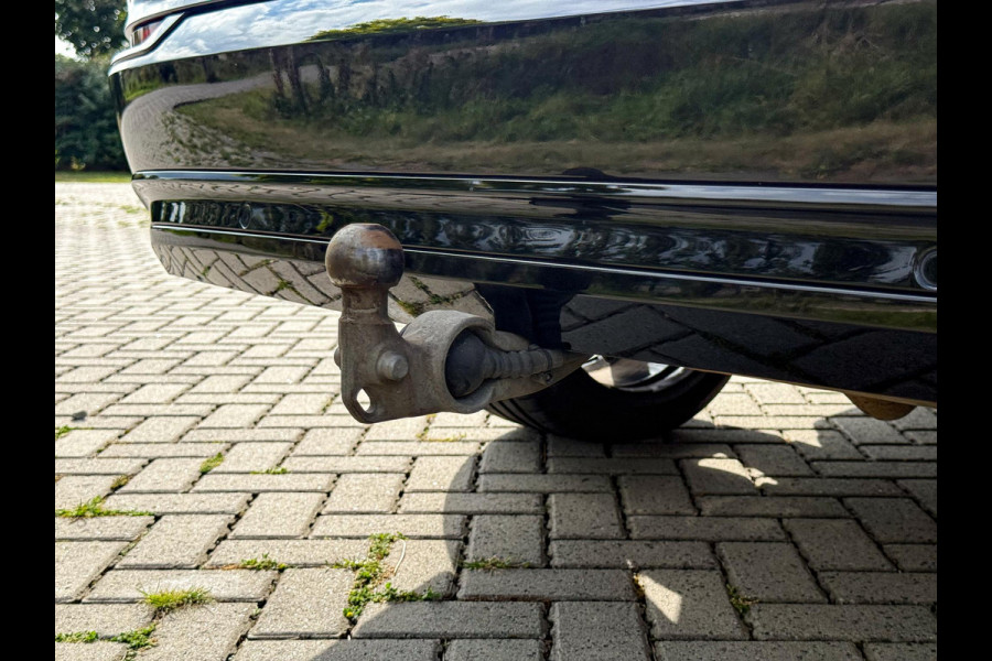Volvo XC90 2.0 T8 Recharge AWD R-Design Luchtvering|Panorama|Trekhaak|360 Camera|Massage|HUD|22''