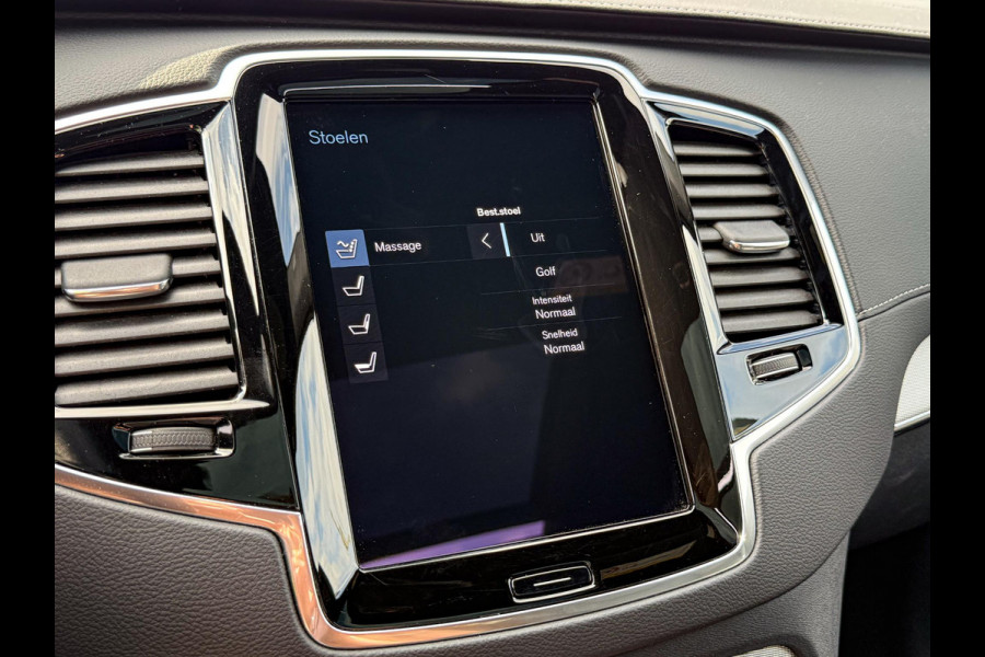 Volvo XC90 2.0 T8 Recharge AWD R-Design Luchtvering|Panorama|Trekhaak|360 Camera|Massage|HUD|22''