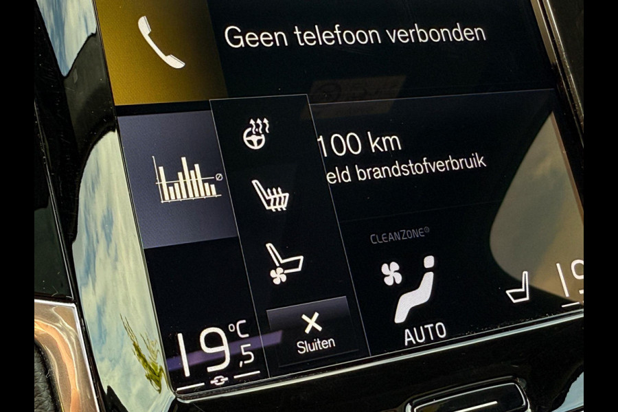 Volvo XC90 2.0 T8 Recharge AWD R-Design Luchtvering|Panorama|Trekhaak|360 Camera|Massage|HUD|22''