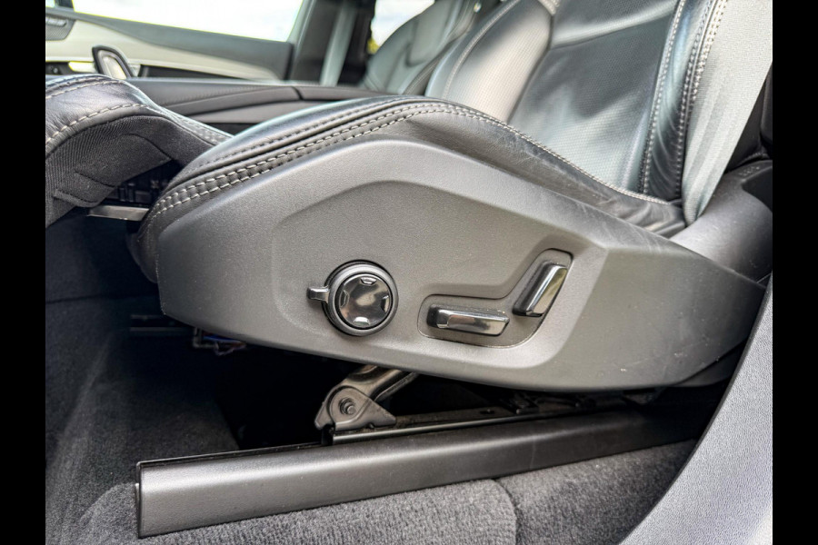 Volvo XC90 2.0 T8 Recharge AWD R-Design Luchtvering|Panorama|Trekhaak|360 Camera|Massage|HUD|22''