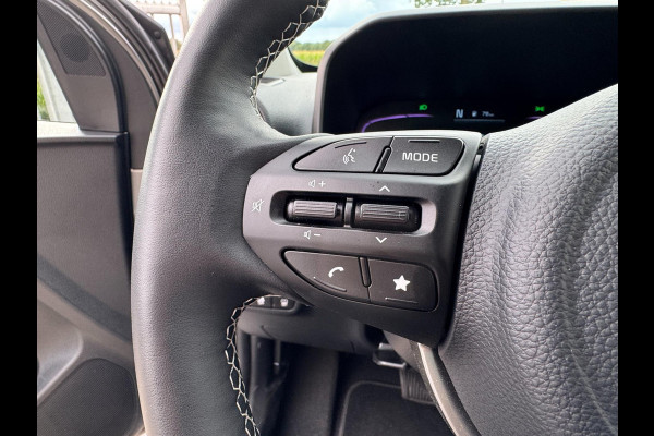 Kia Picanto 1.0 DPI ExecutiveLine NIEUWSTE MODEL / AUTOMAAT/ CAMERA / PDC / NAVIGATIE / LED / CARPLAY / STUUR EN STOELVERW. / LMV