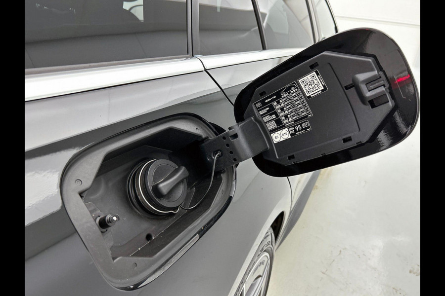 Mercedes-Benz C-Klasse Estate 200 AMG Line NW MODEL | CAMERA | AD-CRUISE | SFEERVERLICHTING