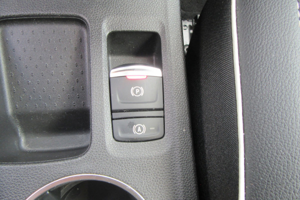 Renault Captur 1.0 TCe 100 Intens, Navi, Camera, Trekhaak