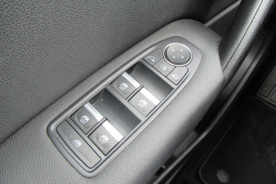 Renault Captur 1.0 TCe 100 Intens, Navi, Camera, Trekhaak
