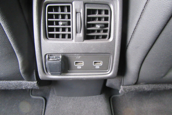 Renault Captur 1.0 TCe 100 Intens, Navi, Camera, Trekhaak