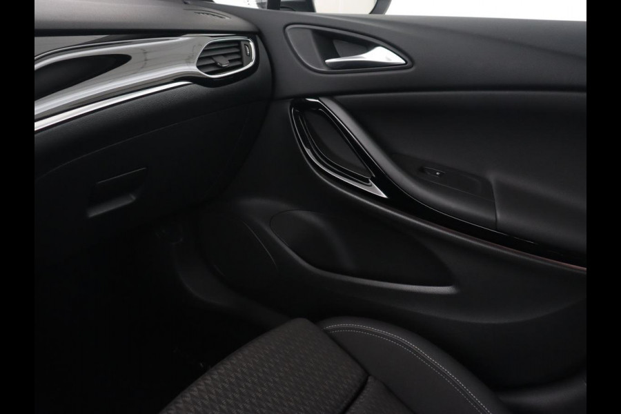 Opel Astra 1.4 Turbo Innovation | Automaat | Carplay | Cruise Control | Climate Control | Navigatie | PDC | LED | Lane Assist | Bleutooth