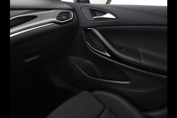 Opel Astra 1.4 Turbo Innovation | Automaat | Carplay | Cruise Control | Climate Control | Navigatie | PDC | LED | Lane Assist | Bleutooth