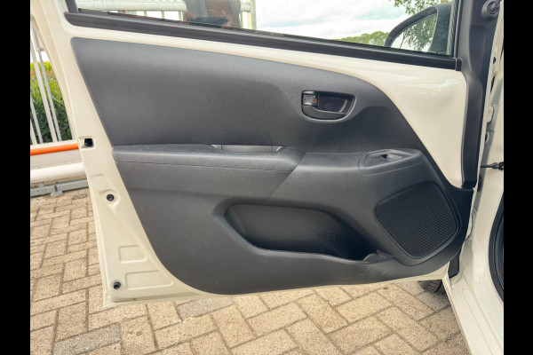 Peugeot 108 1.0 e-VTi Active BLUETOOTH BELLEN & MEDIA / AIRCO / NL AUTO
