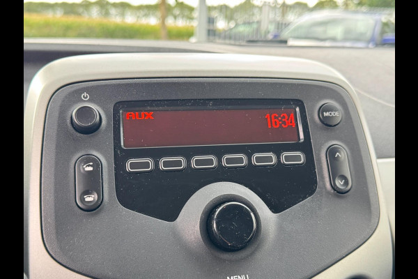 Peugeot 108 1.0 e-VTi Active BLUETOOTH BELLEN & MEDIA / AIRCO / NL AUTO