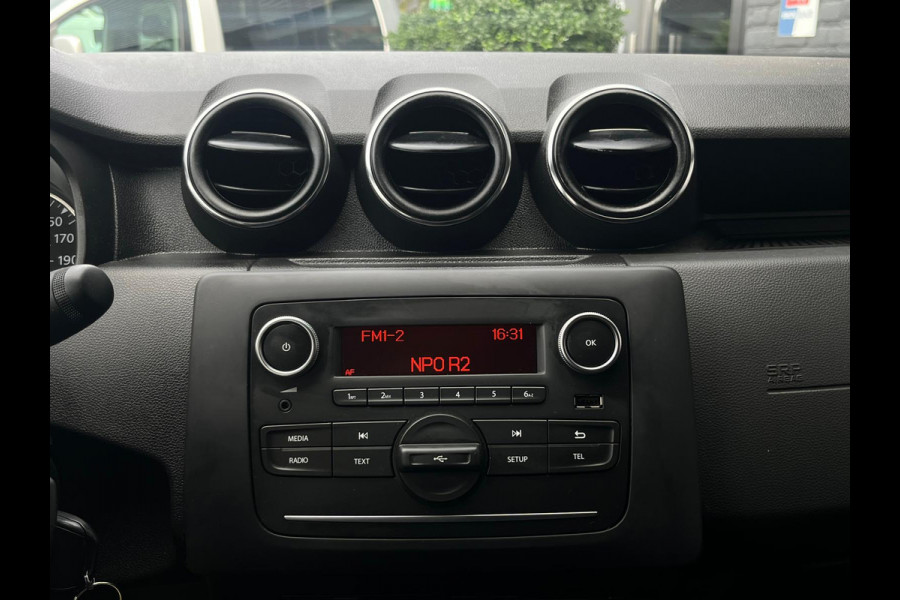Dacia Duster 1.2 TCe Comfort, Airco, Bluetooth, Cruise, Trekhaak, PDC, NAP