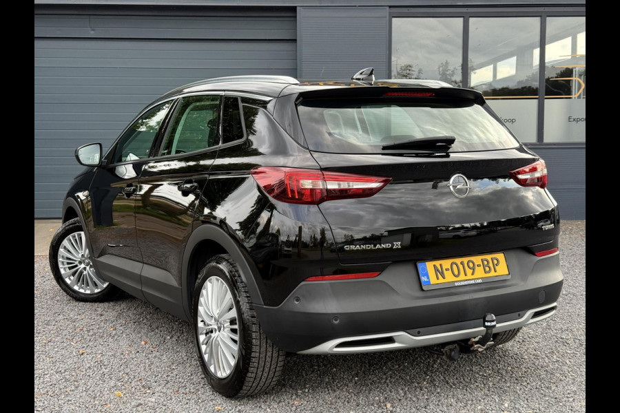 Opel Grandland X 1.2 Turbo Innovation 2e Eigenaar,Trekhaak,Halfleder,131pk,Navi,Clima,Cruise,Camera,Apple Carplay,PDC V+A,Dodehoek Detectie,Nieuwe APK bij Aflevering