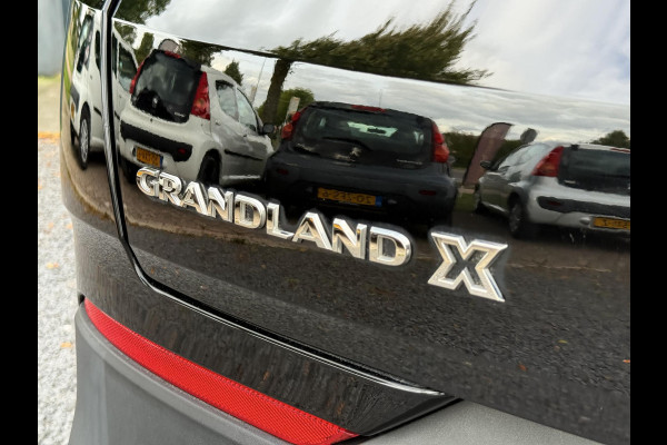 Opel Grandland X 1.2 Turbo Innovation 2e Eigenaar,Trekhaak,Halfleder,131pk,Navi,Clima,Cruise,Camera,Apple Carplay,PDC V+A,Dodehoek Detectie,Nieuwe APK bij Aflevering