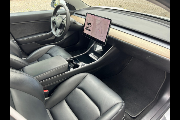 Tesla Model 3 Long Range AWD 75 kWh 87% SOH Trekhaak (fiets) Rijklaarprijs!