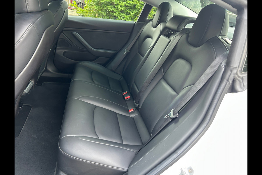 Tesla Model 3 Long Range AWD 75 kWh 87% SOH Trekhaak (fiets) Rijklaarprijs!
