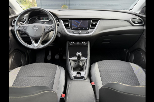 Opel Grandland X 1.2 Turbo Ultimate 1e Eigenaar,Navi,Clima,Cruise,Camera,Trekhaak,D riem v.v. bij 38.000 km,Apple Carplay,Stoelverwarming,6 Bak,131pk,APK tot 01-2026