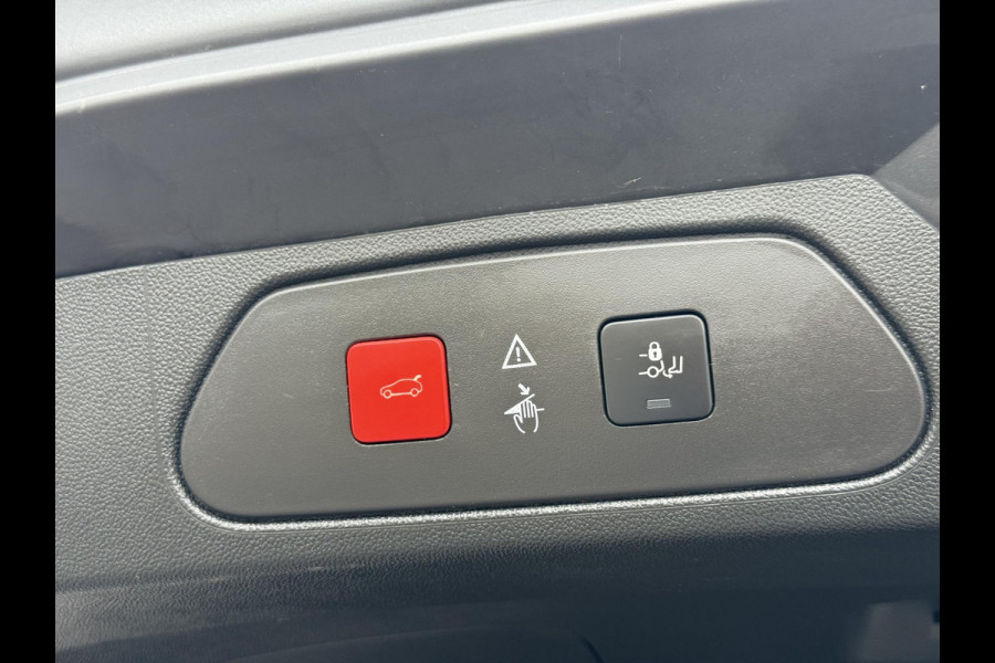 Opel Grandland X 1.2 Turbo Ultimate 1e Eigenaar,Navi,Clima,Cruise,Camera,Trekhaak,D riem v.v. bij 38.000 km,Apple Carplay,Stoelverwarming,6 Bak,131pk,APK tot 01-2026